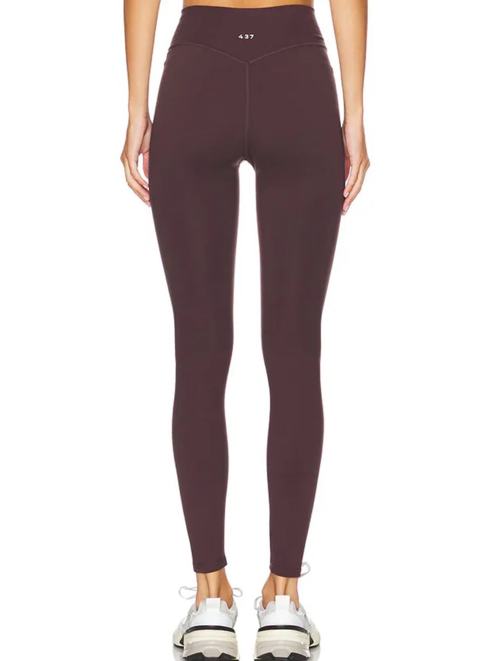 437 The V Legging in Espresso SMALL Revolve Active Gym Workout Lift